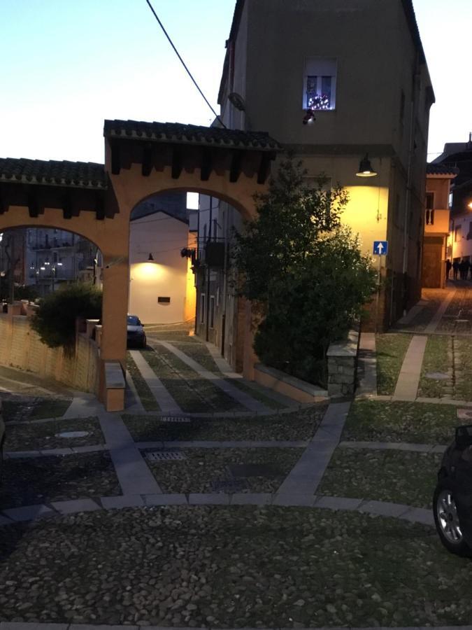 Вилла La Casa Di Marco Нуоро Экстерьер фото
