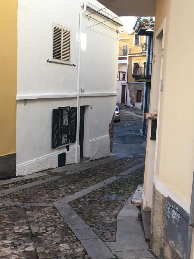Вилла La Casa Di Marco Нуоро Экстерьер фото